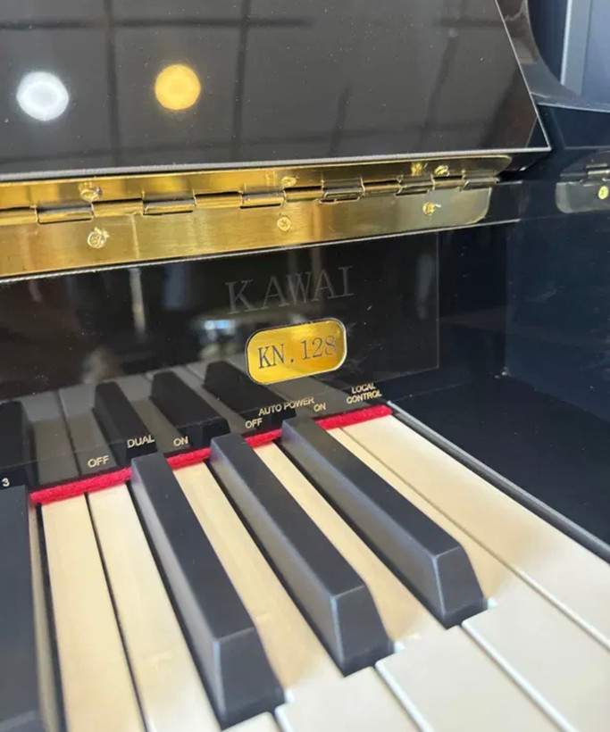 پیانو طرح اکوستیک کاوایی kn-128